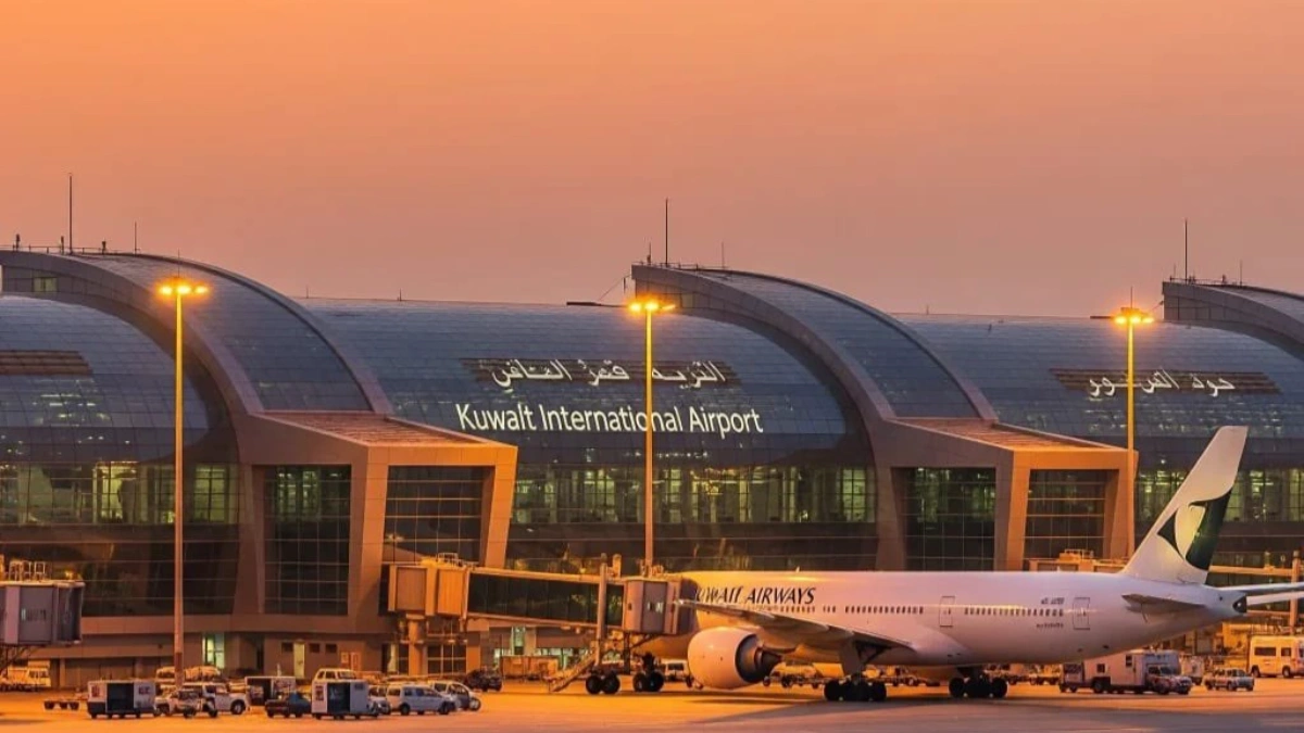 مطار الكويت مطار الكويت